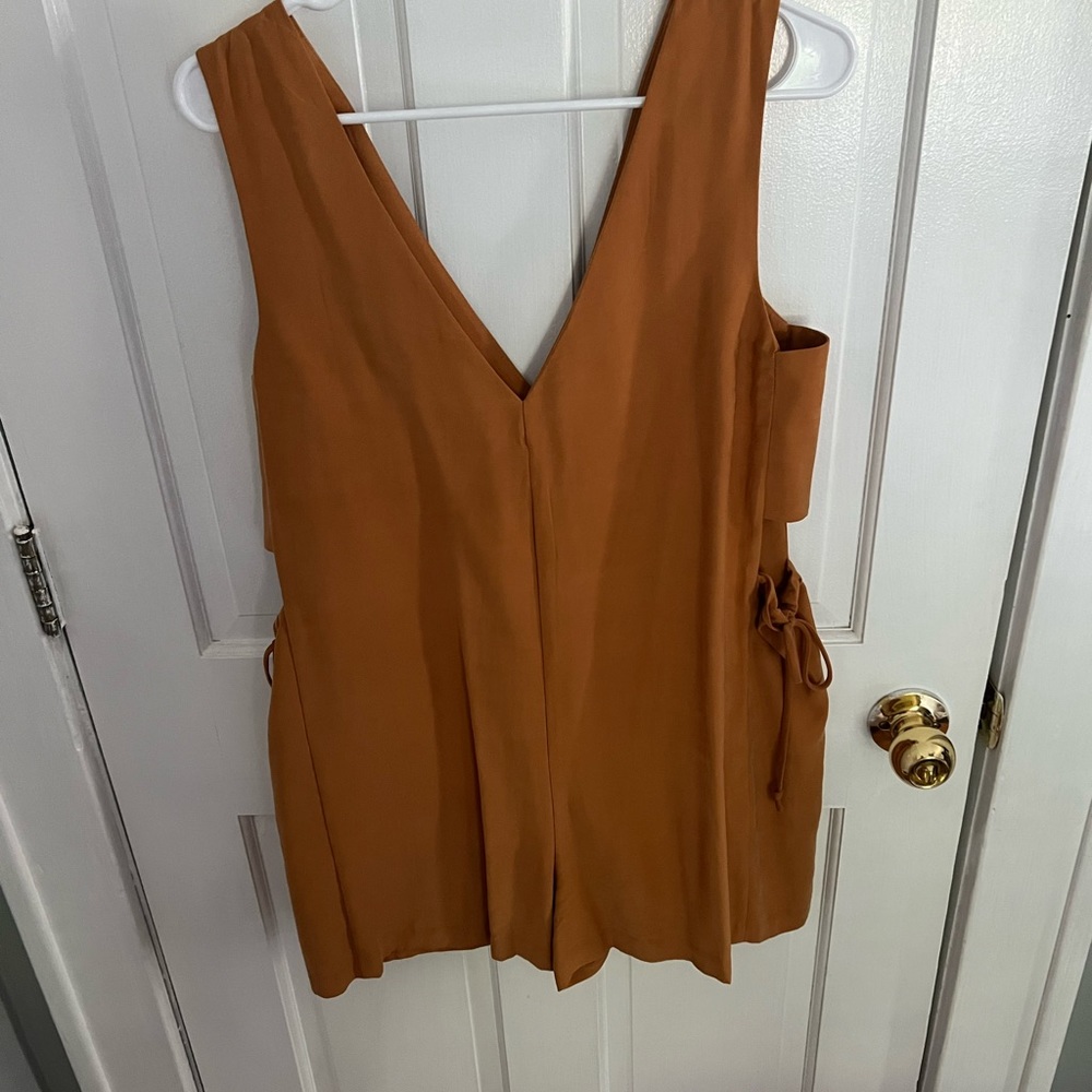 BCBGeneration Romper - Picture 4 of 6